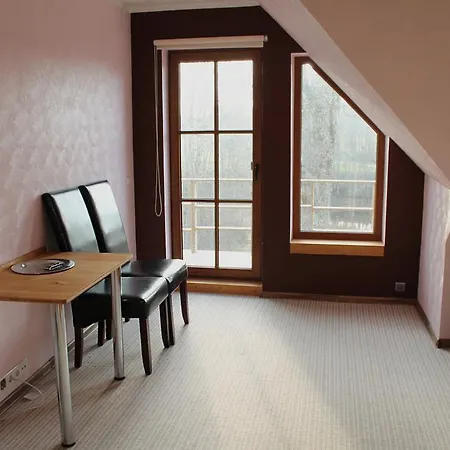 Reimani Holiday House Vanaveski